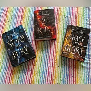 The Harbinger Trilogy - Jennifer Armentrout YA young adult fantasy novel